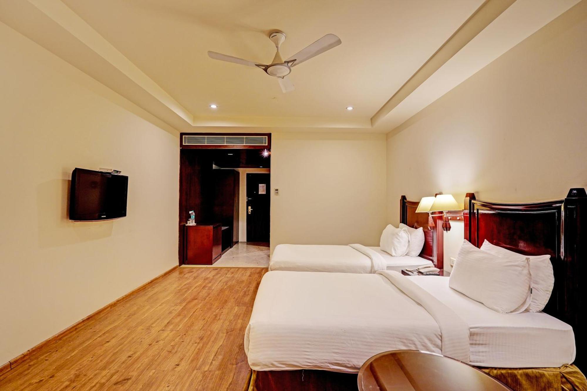 Hotel Grand Aerotech New Delhi Luaran gambar